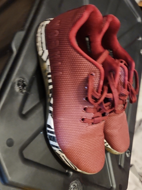 NOBULL Shoes - Women's Low-Top Athletic Sneakers in Burgundy